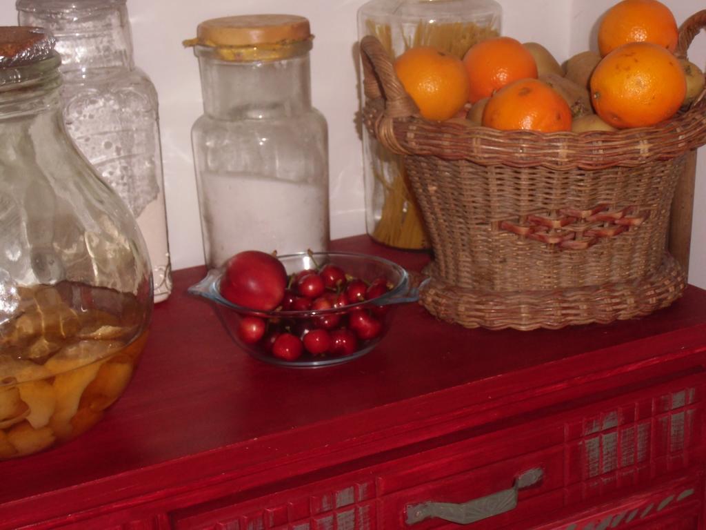 Petit Grenier Douillet De Cathie Bed & Breakfast Roquemaure  Exterior foto
